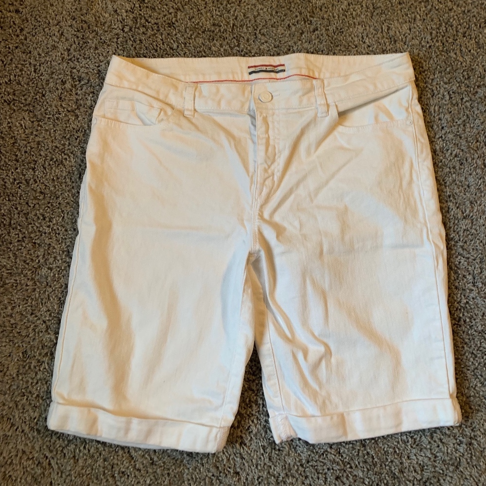 White Tommy Hilfiger Bermuda jean shorts - Size 10